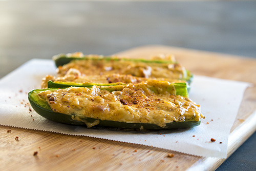 Chili and Cheese Jalapeno Poppers